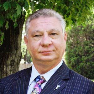 Meet your Posher, Julian